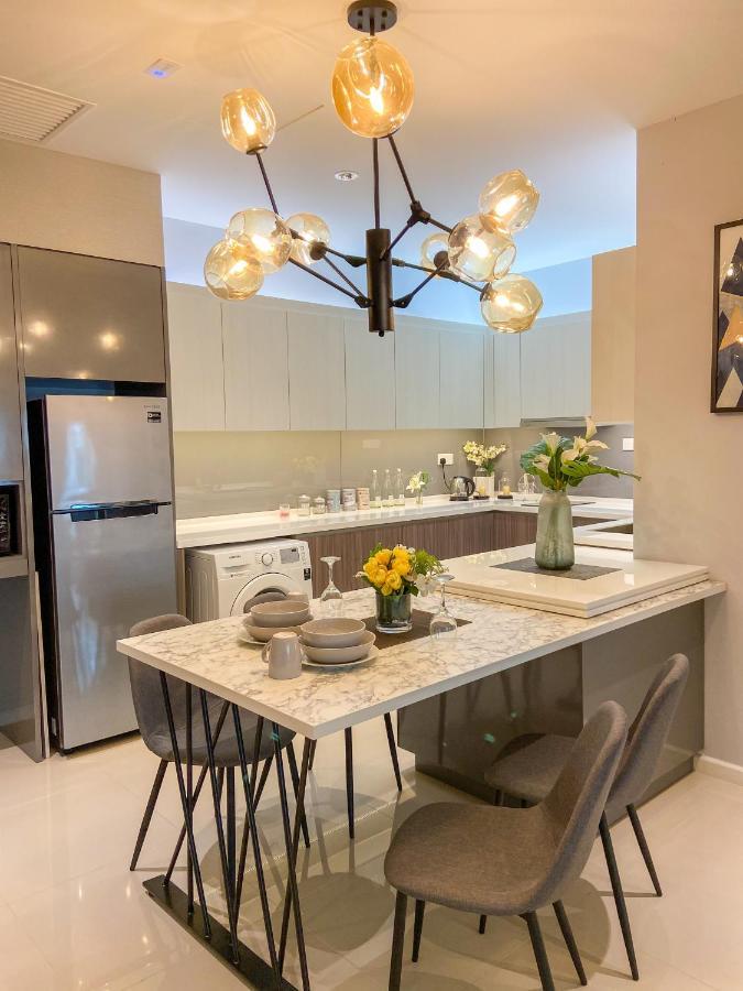 Suasana Residence By Nest Home Johor Bahru Bagian luar foto