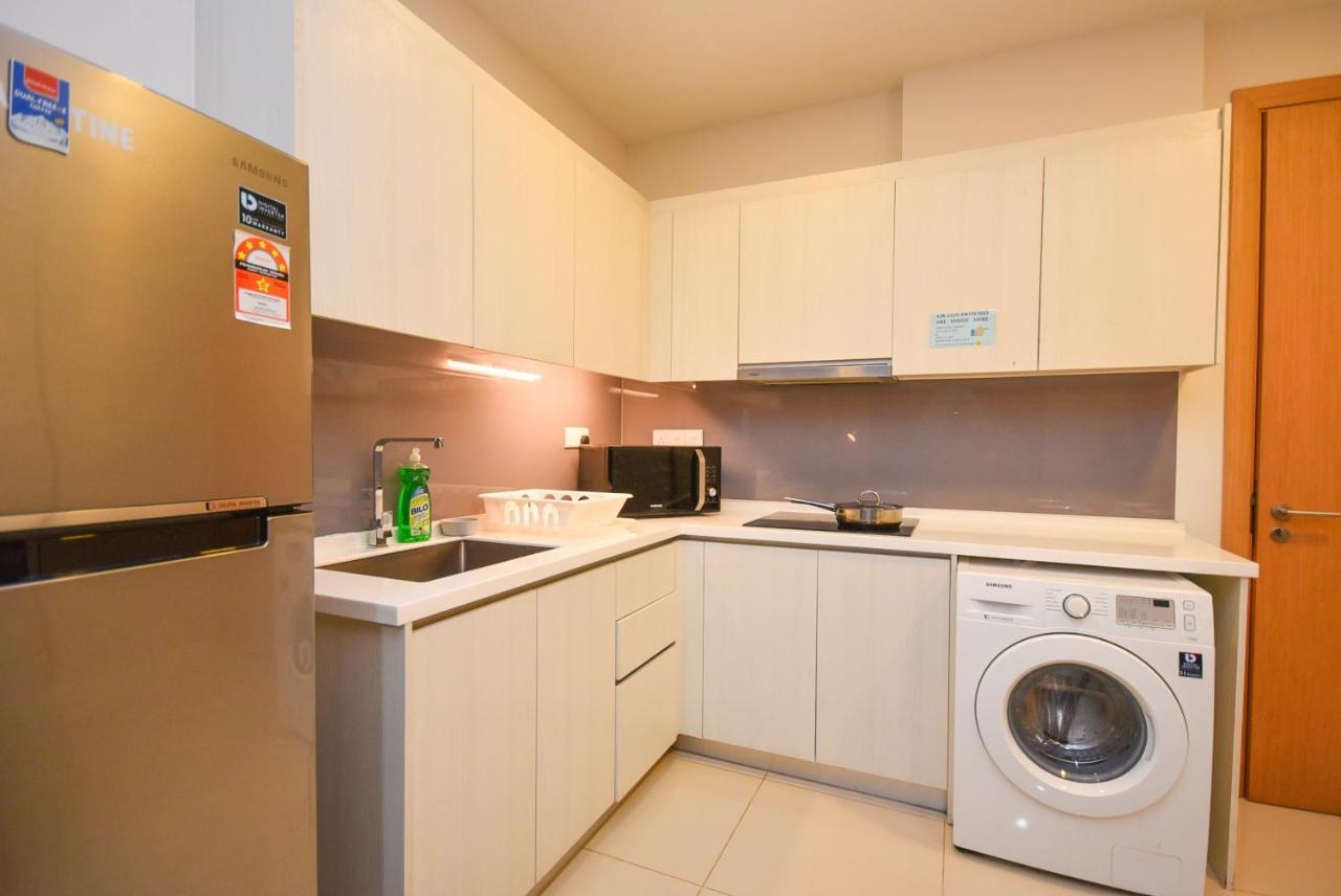 Suasana Residence By Nest Home Johor Bahru Bagian luar foto